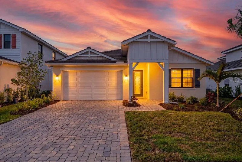 12938 PINNACLE LANE, VENICE