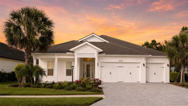 8294 GRANDE SHORES DRIVE, SARASOTA