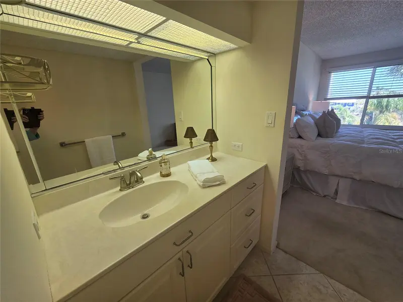 Thumbnail 22