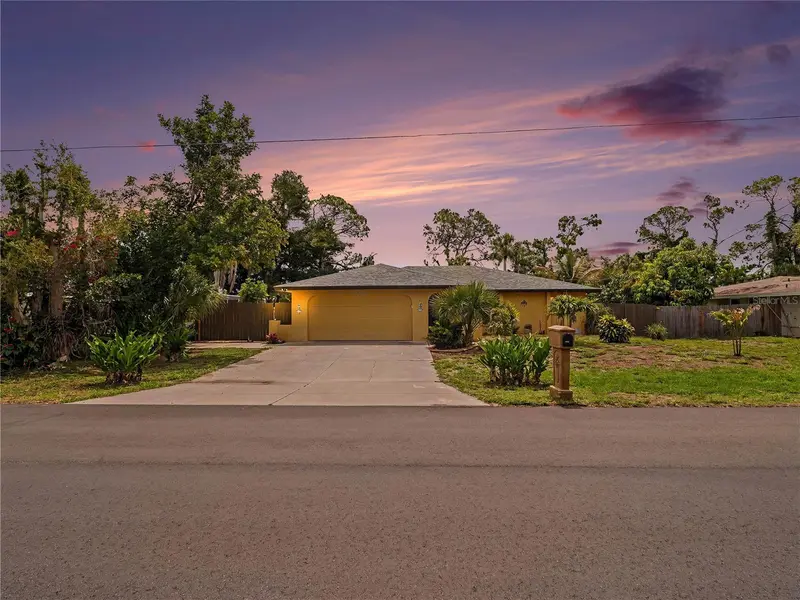 2320 LAKE SHORE DRIVE, NOKOMIS