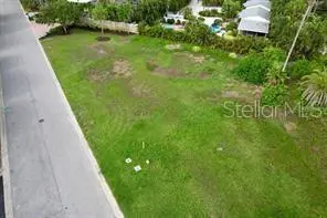 521 NEPTUNE AVENUE, LONGBOAT KEY
