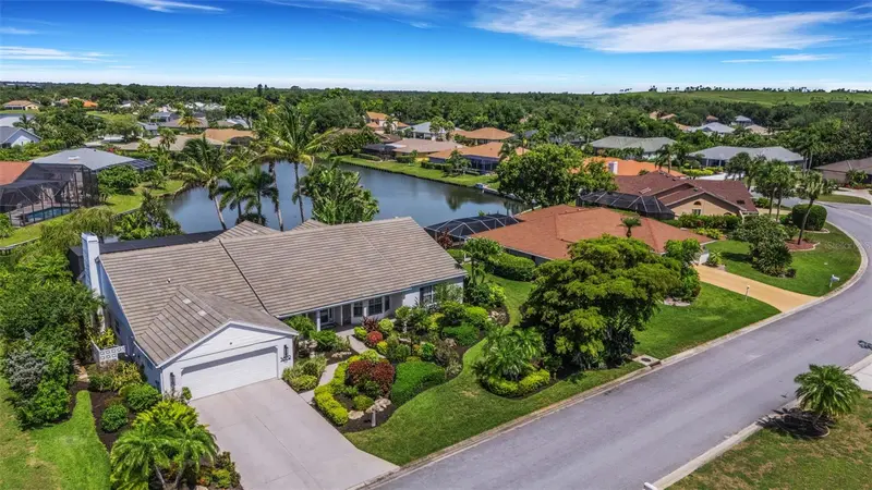 5679 COUNTRY LAKES DRIVE #7, SARASOTA, photo 2 of 78