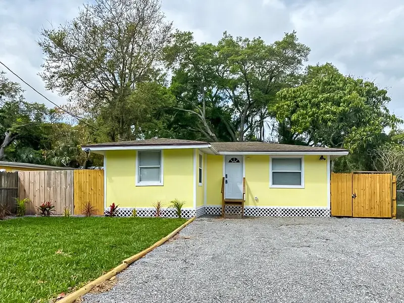 4303 CHESTNUT AVENUE, SARASOTA