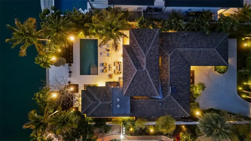 541 WASHINGTON DRIVE, SARASOTA