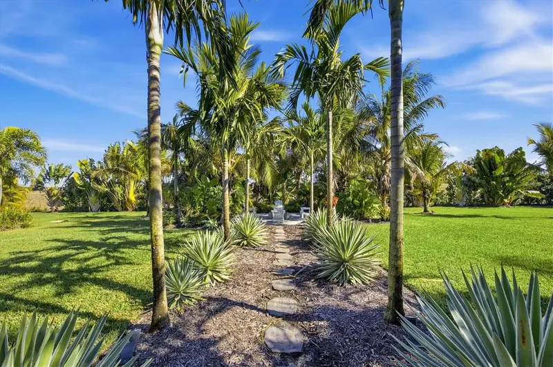 Thumbnail 59