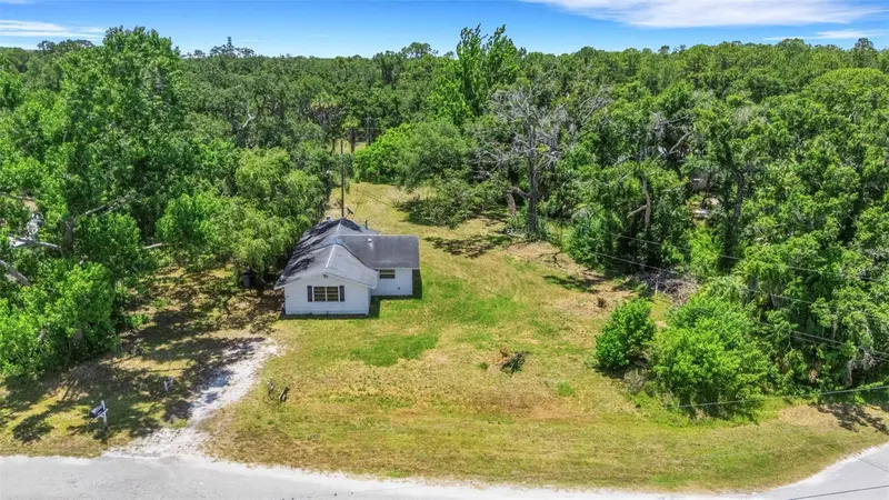 8010 BROWER DRIVE, BRADENTON
