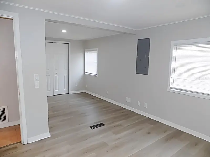 4610 SLOAN AVENUE, SARASOTA, photo 4 of 15
