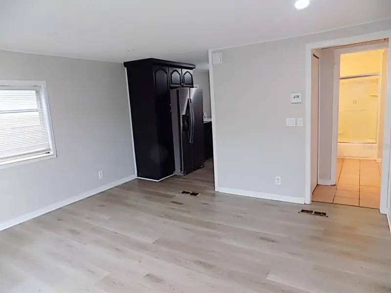 4610 SLOAN AVENUE, SARASOTA, photo 5 of 15