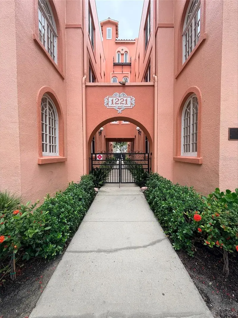 1221 PALM AVENUE #204, SARASOTA