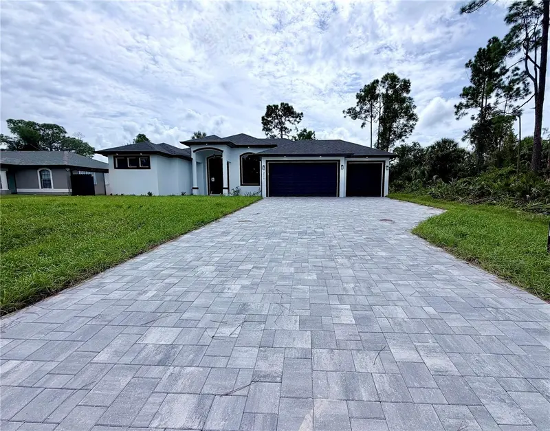 2675 YACOLT AVENUE, NORTH PORT