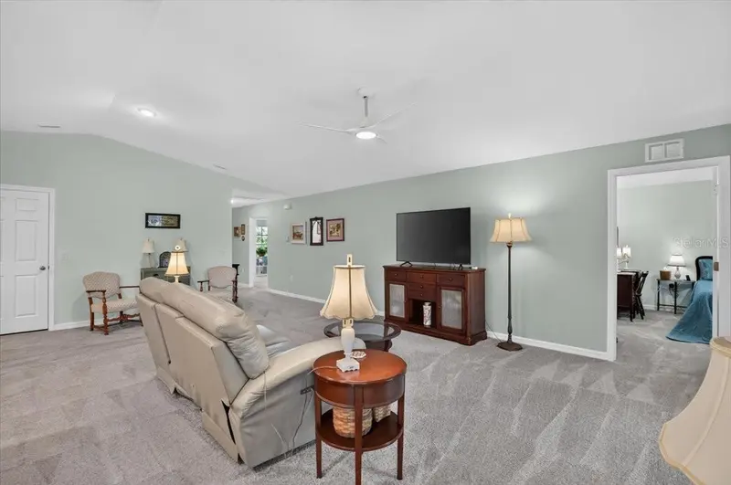 Thumbnail 16