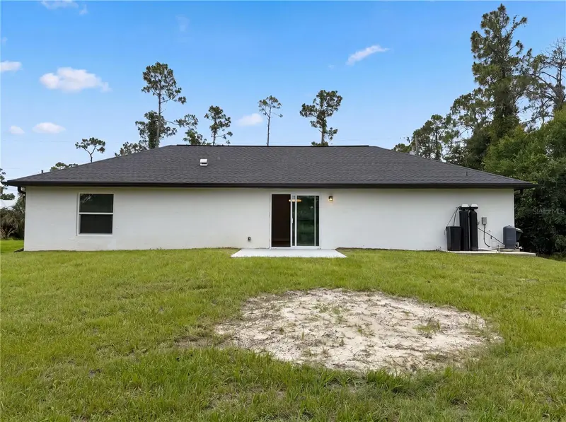 1914 LANDAU AVENUE, NORTH PORT, photo 5 of 18