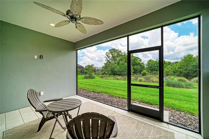 1047 WATERLINE COURT, SARASOTA, photo 5 of 70