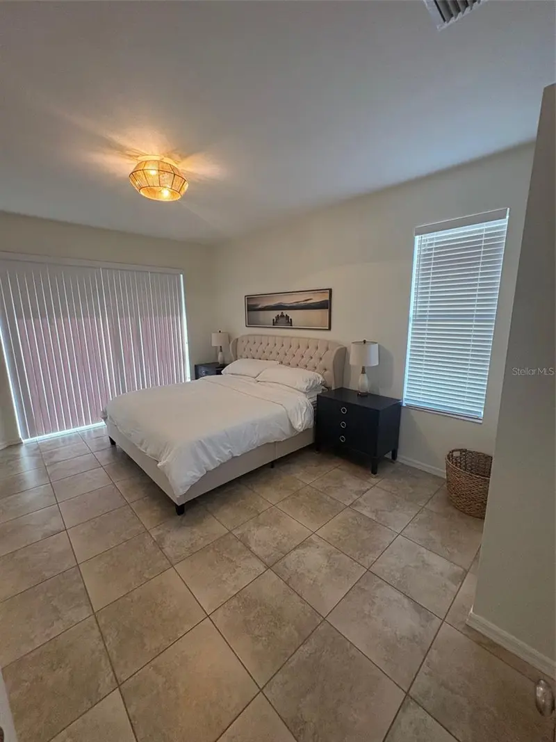 Thumbnail 32