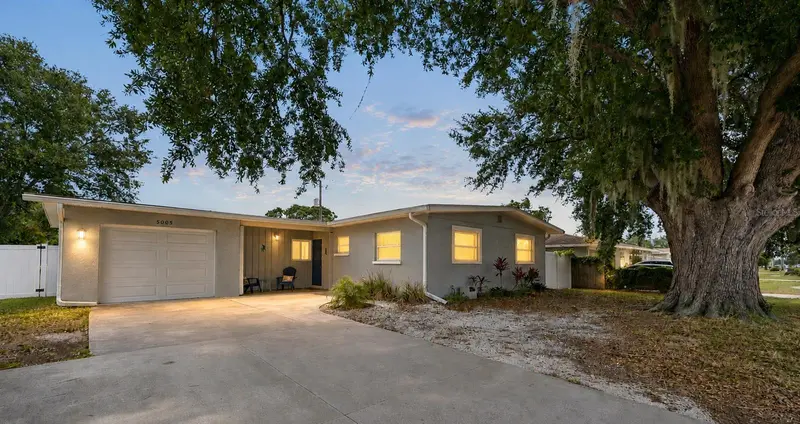 5005 BEE RIDGE ROAD, SARASOTA