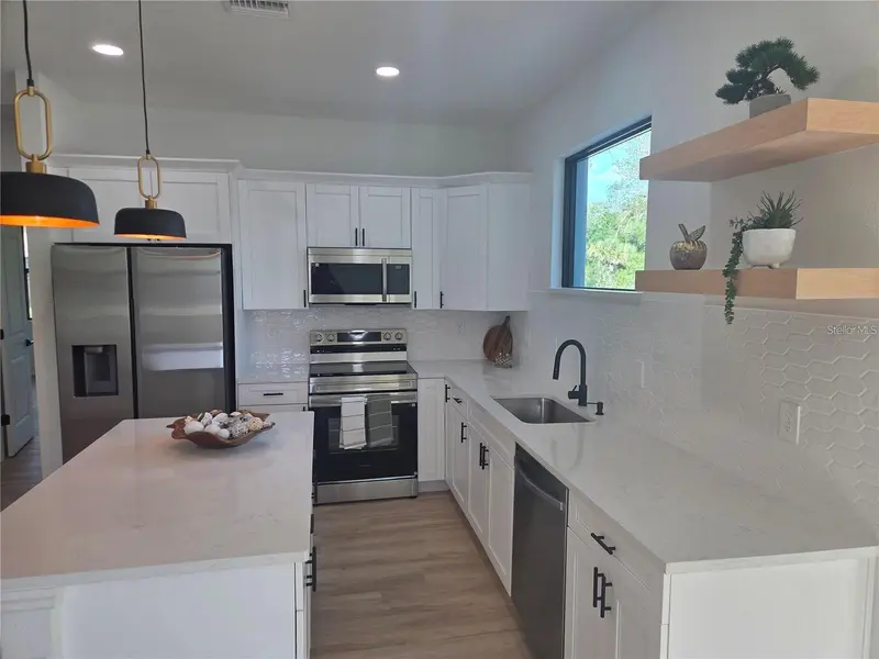 2074 RIBBON TERRACE, NORTH PORT, photo 4 of 14