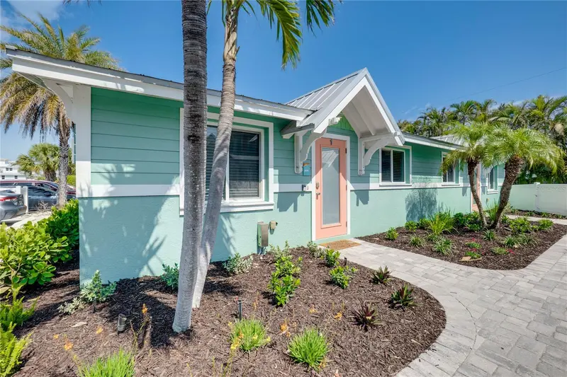 3009 AVENUE #A, BRADENTON BEACH