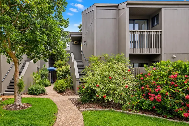 116 WOODLAND PLACE #116, OSPREY