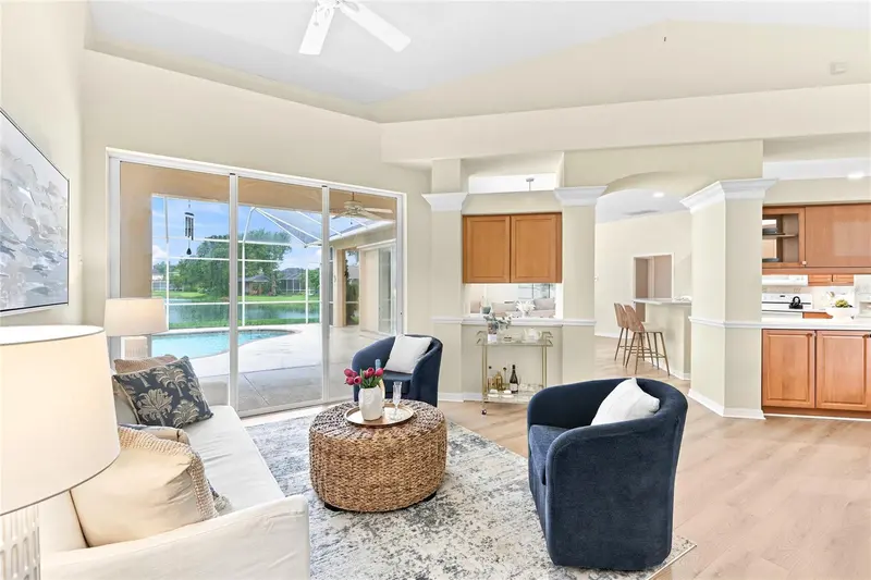 6718 WILLOW POND LANE, SARASOTA, photo 4 of 58