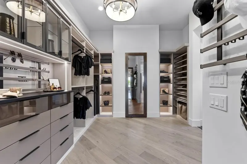 Thumbnail 70