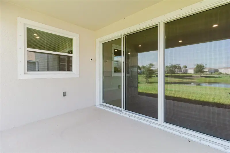 Thumbnail 63