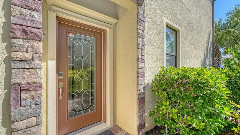 20223 LAGENTE CIRCLE, VENICE, photo 4 of 71