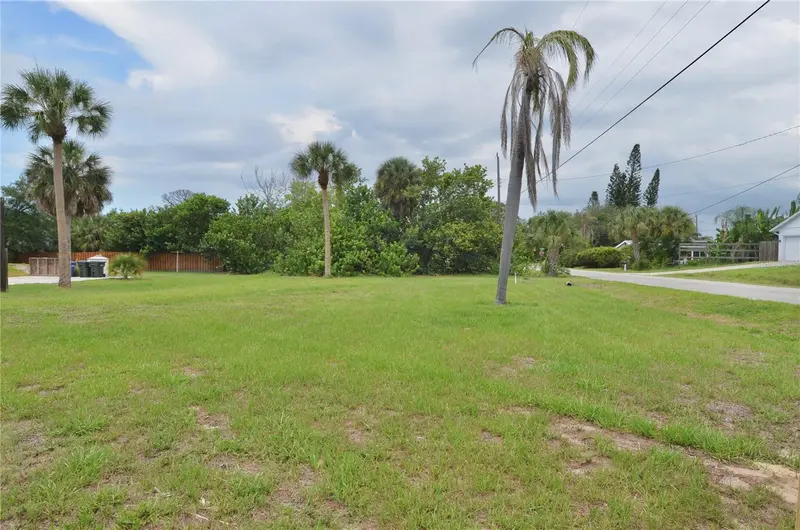 610 COQUINA COURT, NOKOMIS