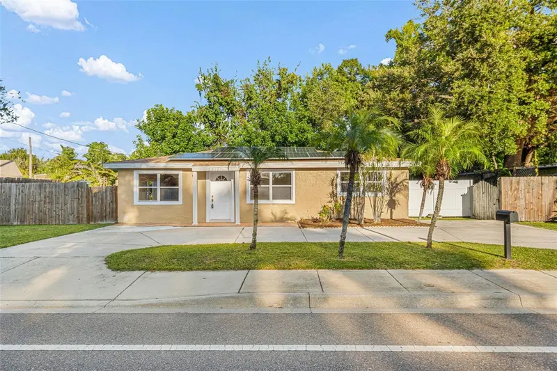 2913 MCINTOSH ROAD, SARASOTA