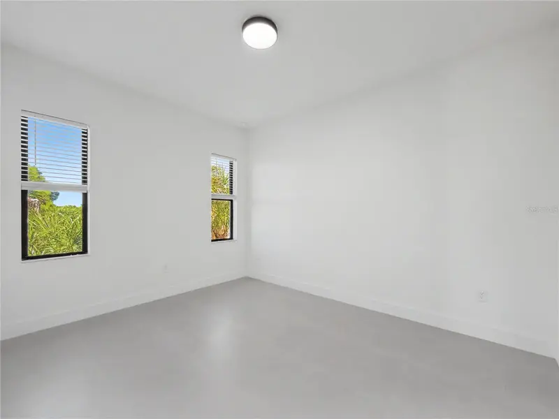 Thumbnail 26