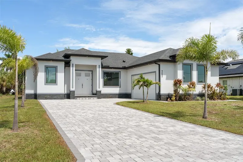 9487 ROSEBUD CIRCLE, PORT CHARLOTTE