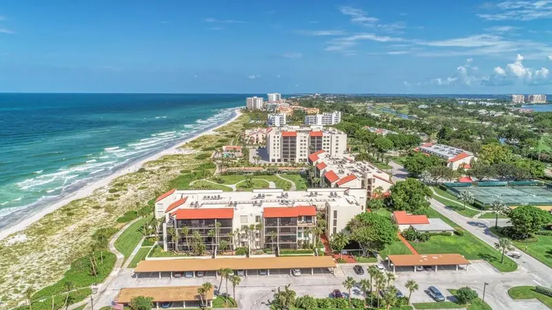 1975 GULF OF MEXICO DRIVE #G4-401, LONGBOAT KEY