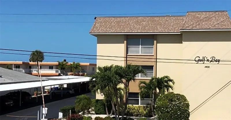 1400 TARPON CENTER DRIVE #202, VENICE