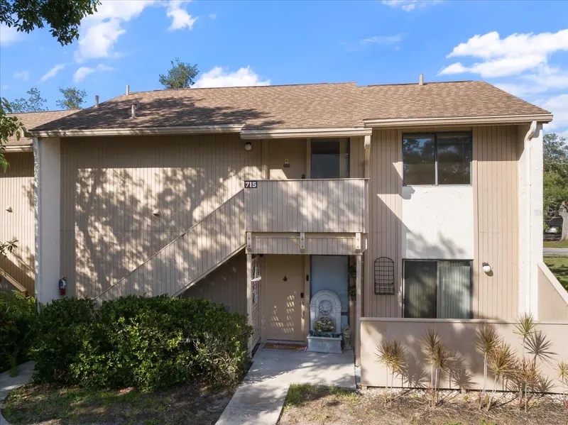 715 BIRD BAY CIRCLE #120, VENICE
