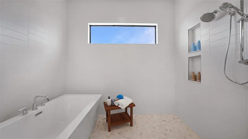 Thumbnail 39