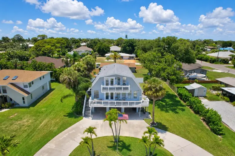 1194 LINDEN ROAD, VENICE