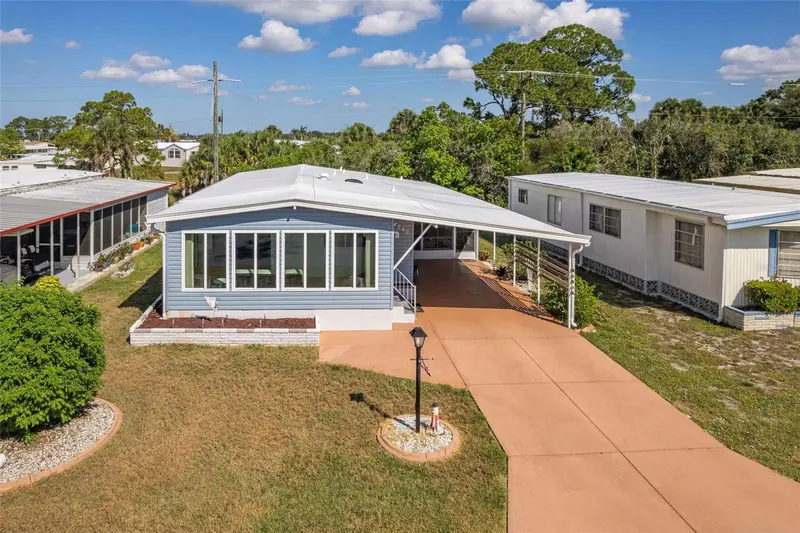 240 LA COSTA, NORTH PORT, photo 2 of 53