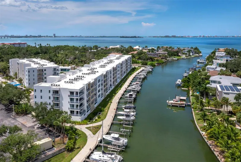 1703 TAMIAMI TRAIL #306, SARASOTA