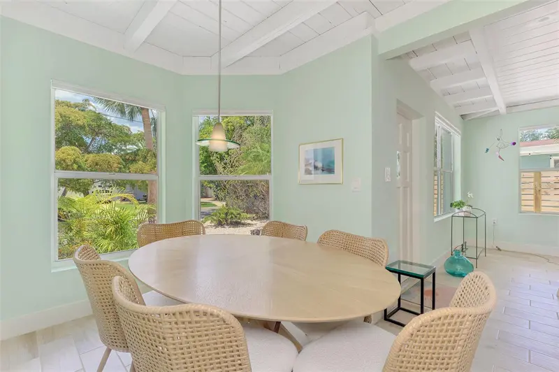 Thumbnail 14