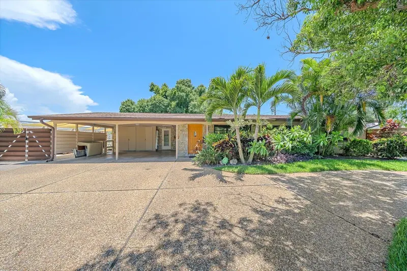 2462 CLEMATIS STREET, SARASOTA