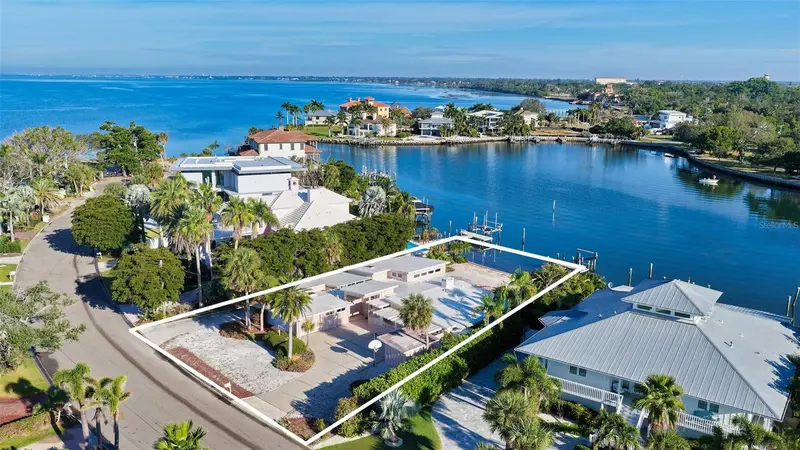 355 SHORE DRIVE, SARASOTA