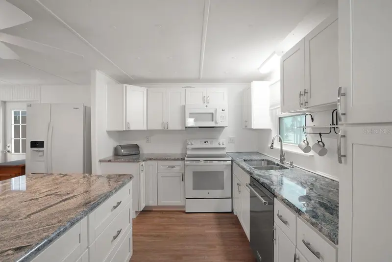 654 BLACKBURN BOULEVARD, NORTH PORT, photo 4 of 51
