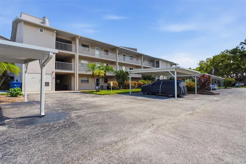 3981 MACEACHEN BOULEVARD #330, SARASOTA