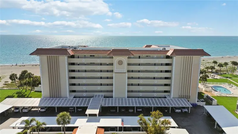 1150 TARPON CENTER DRIVE #208, VENICE