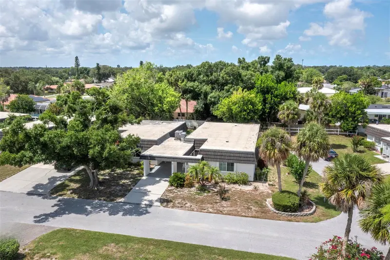 3828 BLUE STONE WAY #77, SARASOTA