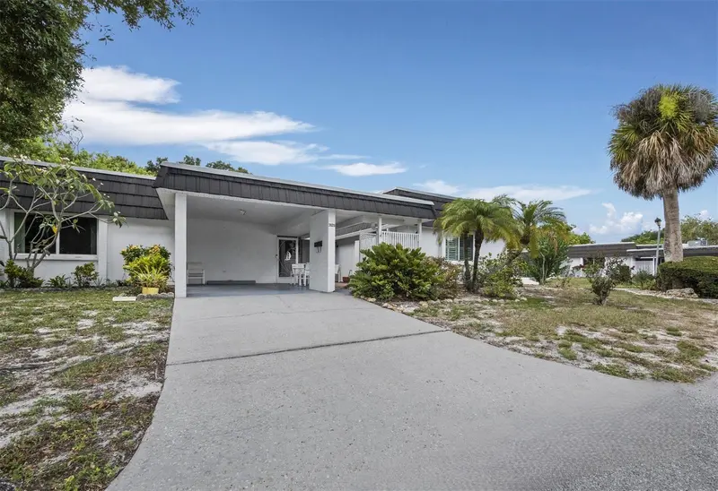 3828 BLUE STONE WAY #77, SARASOTA, photo 2 of 32