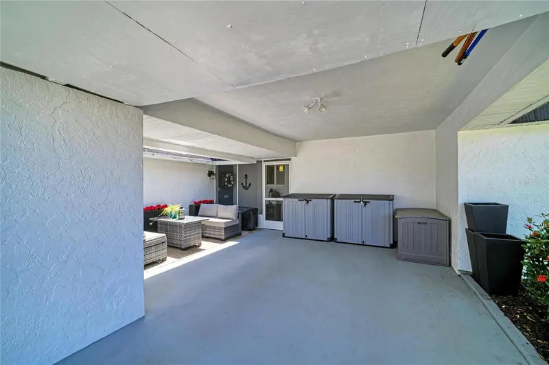 1520 LAKESIDE WAY #147, SARASOTA, photo 3 of 65