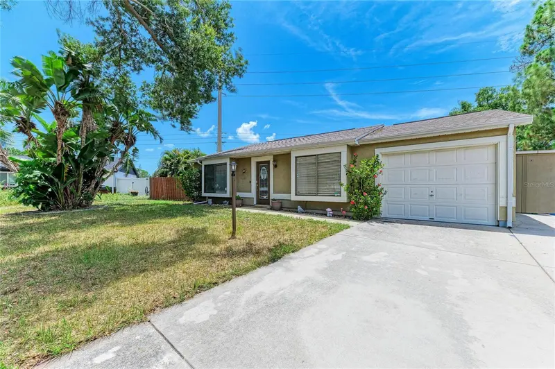 2226 LOCKWOOD MEADOWS DRIVE, SARASOTA