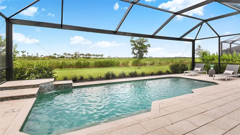 8220 SUMMER NIGHT ROAD, SARASOTA, photo 2 of 19