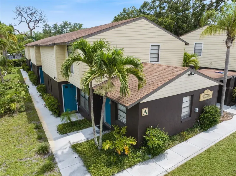 960 HIGHLAND STREET #A7, SARASOTA