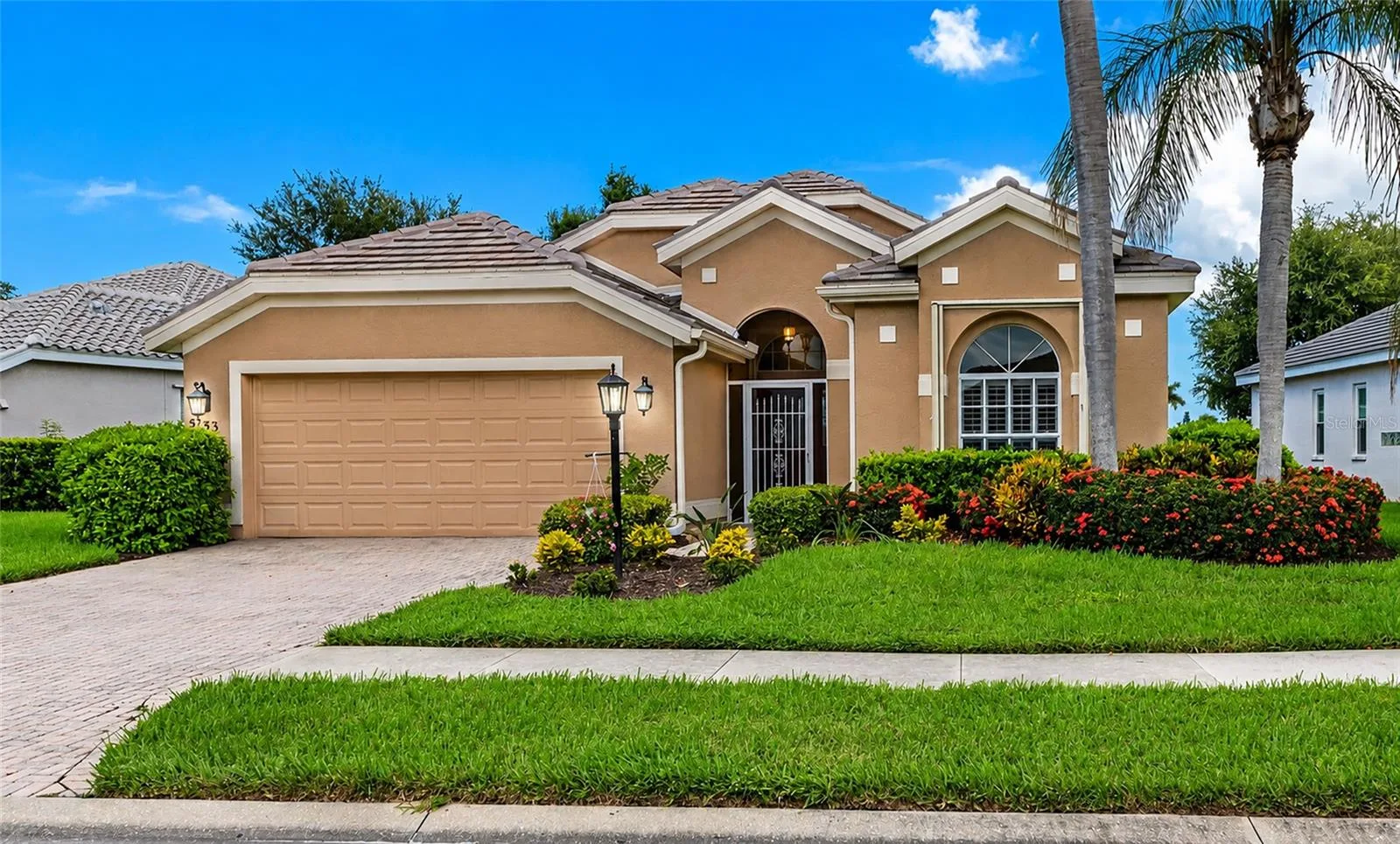 New flat tile roof, landscape maint. free, paver drive & private mail box.